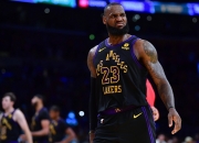 华体会平台-关于NBA比赛历史：湖人队在总决赛中取得关键性胜利的信息