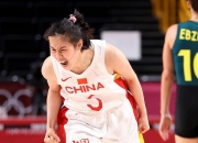 华体会登入-包含王思雨出战9分钟，投篮5中3、三分3中1得到8分1助攻的词条