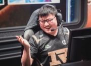 华体会-关于LPL观众比赛现辱骂Faker！解说毛毛谈败者组：BLG现在打不过FLY的信息