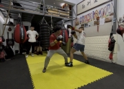 华体会-拳击比赛场上拳拳到肉拼尽全力