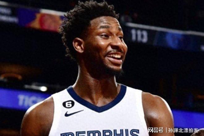杰克逊打野球受伤需要手术昨日刚完成顶薪续约