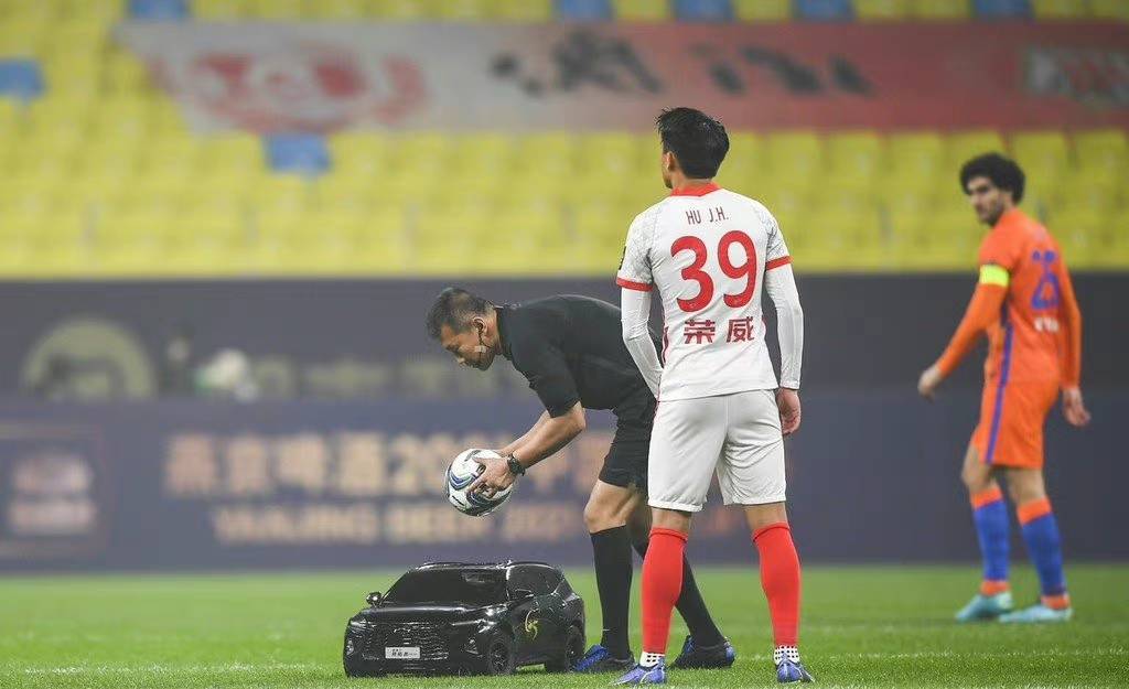 山东泰山锁定双冠王！贾德松打进惊天世界波！