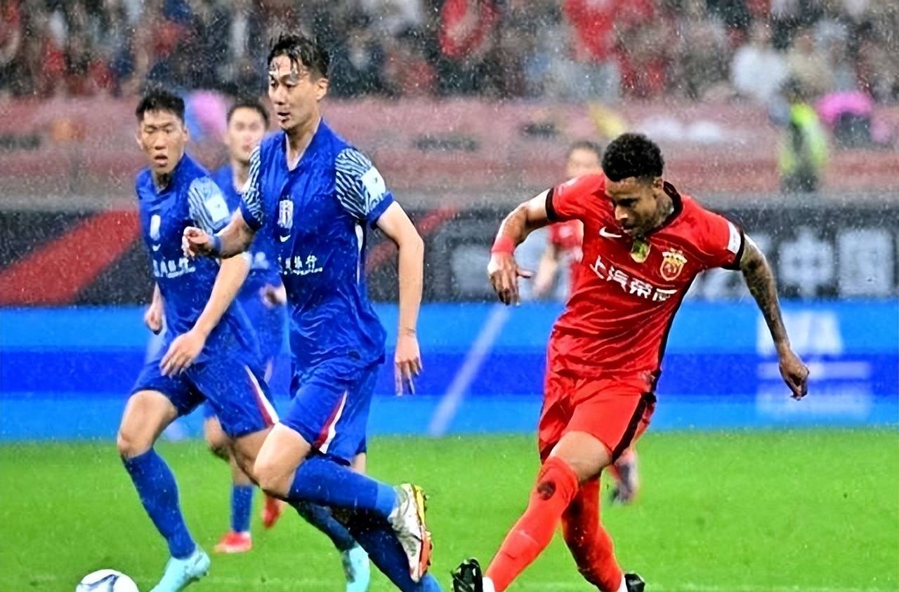 包含陕西联合、大连鲲城出局，广州豹成足协杯八强中甲独苗的词条
