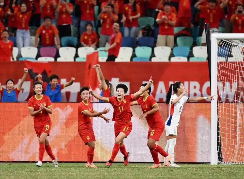 0-0！国足遗憾丢冠！中国女足1胜2平结束东亚杯，尴尬延续3大纪录的简单介绍