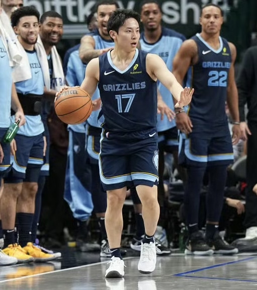 日本后卫河村勇辉跟公牛签下双向合同(河村勇辉现状)